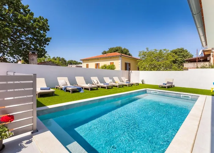 Villa Mateo *